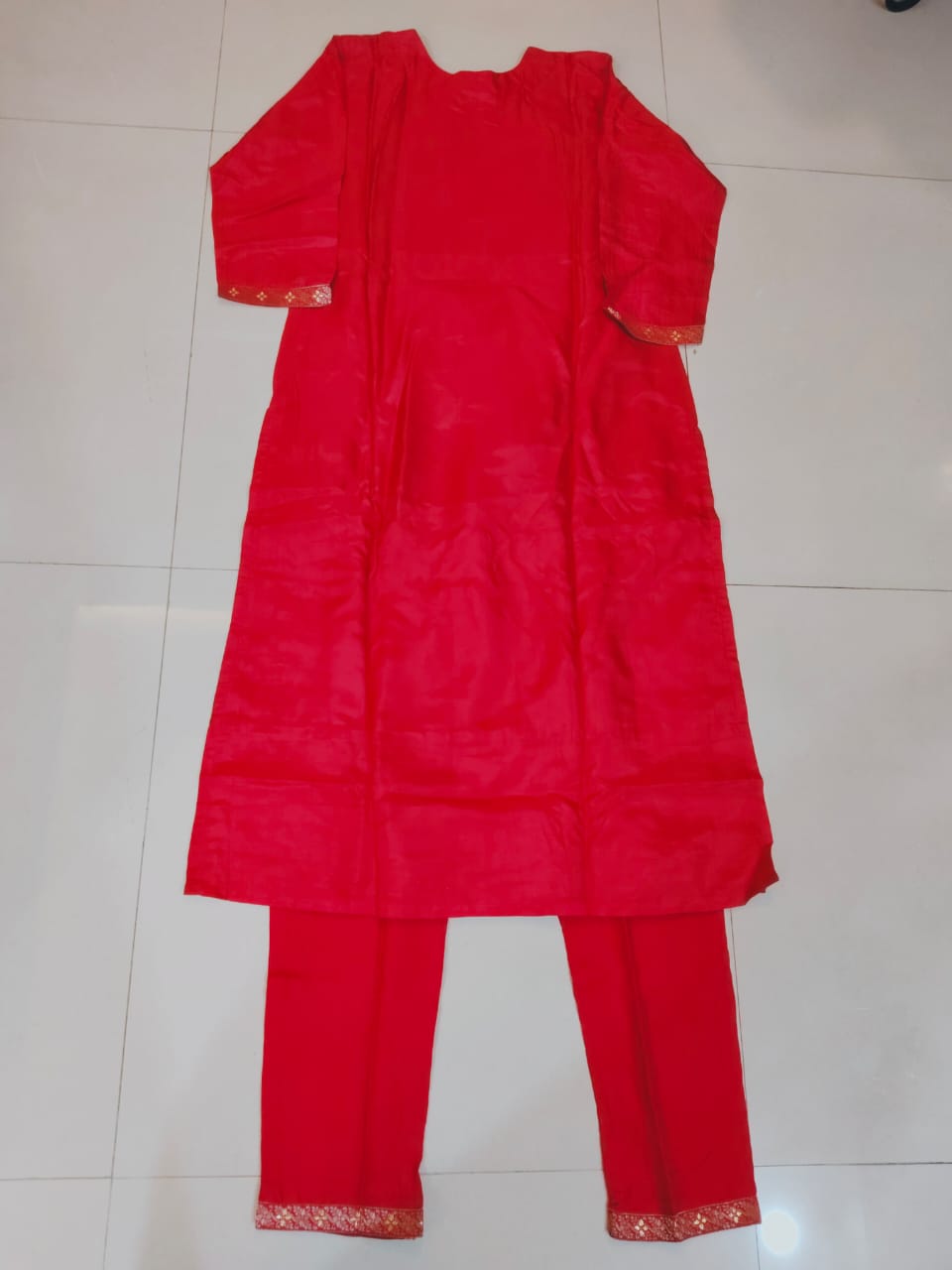 Banarasi Red Vatican Silk 3-Piece Set with Pure Georgette Block Printed Dupatta